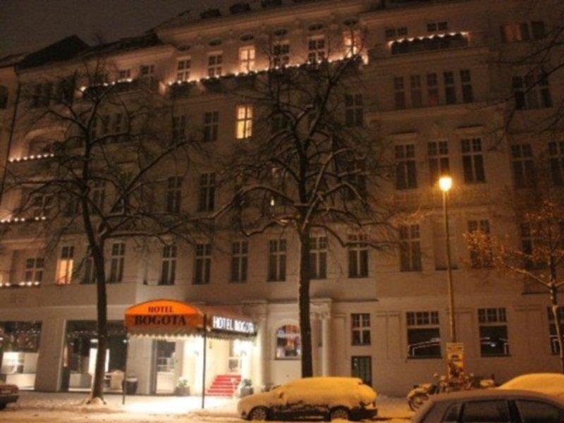 Stadt-Gut-Hotel Bogota Берлин Екстериор снимка